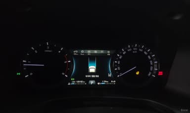 Rexton Sports Khan