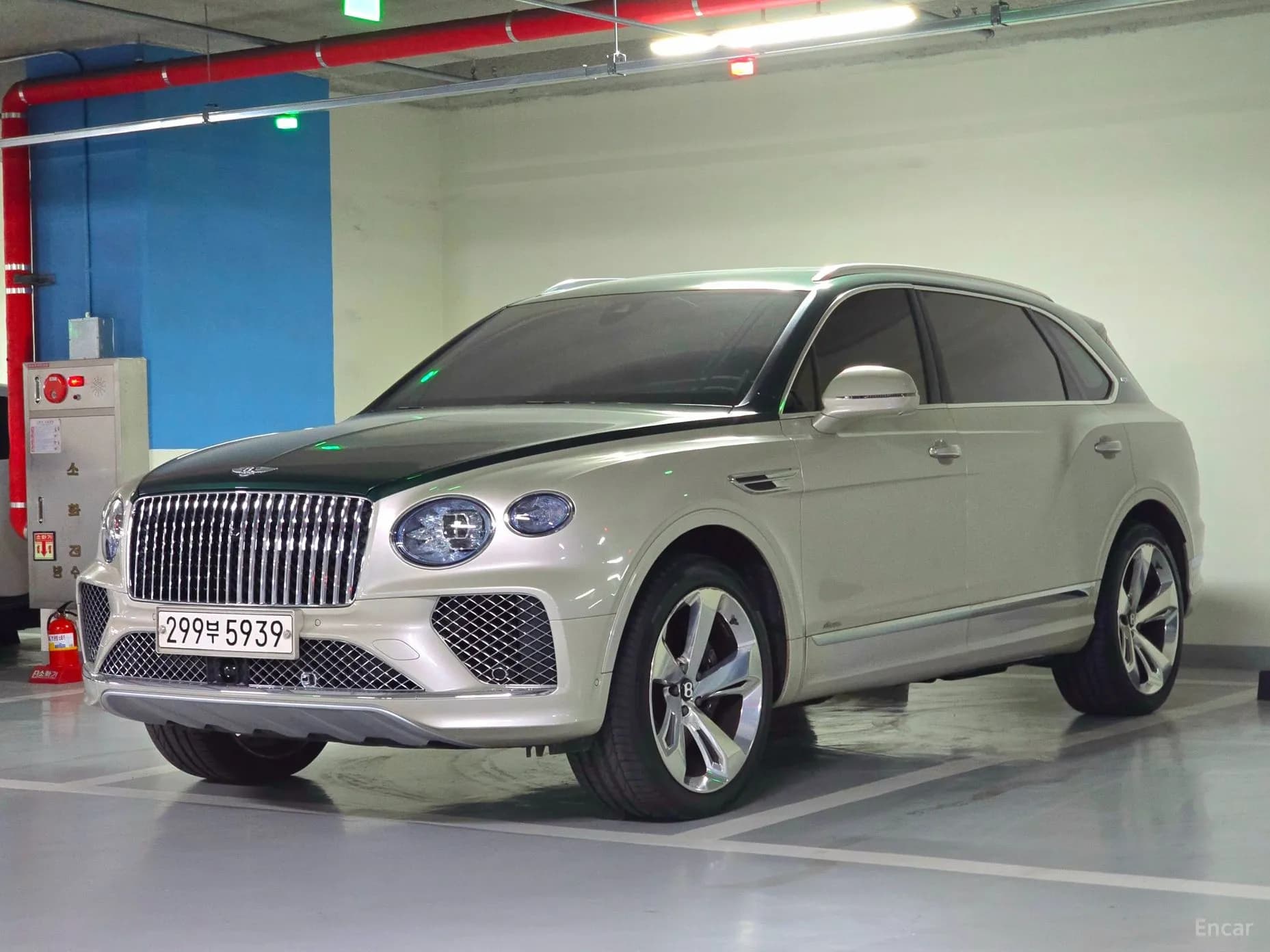 Bentayga