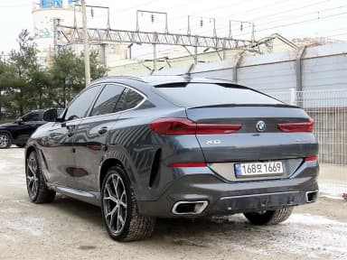 X6 (G06)