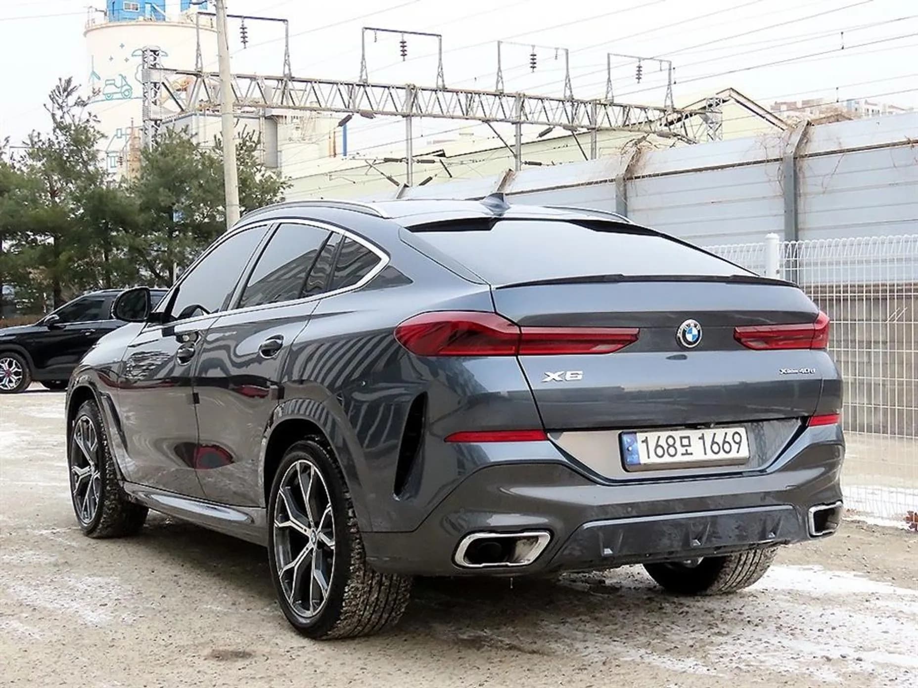X6 (G06)