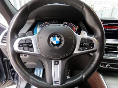 X6 (G06)