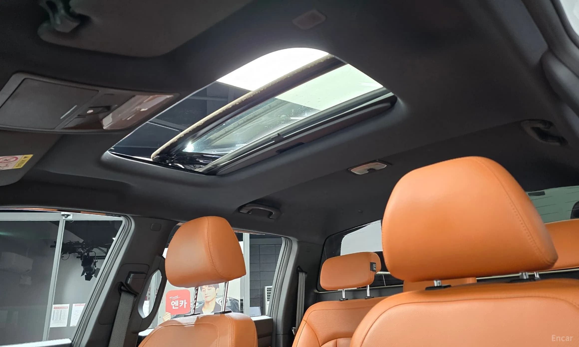 Rexton Sports Khan
