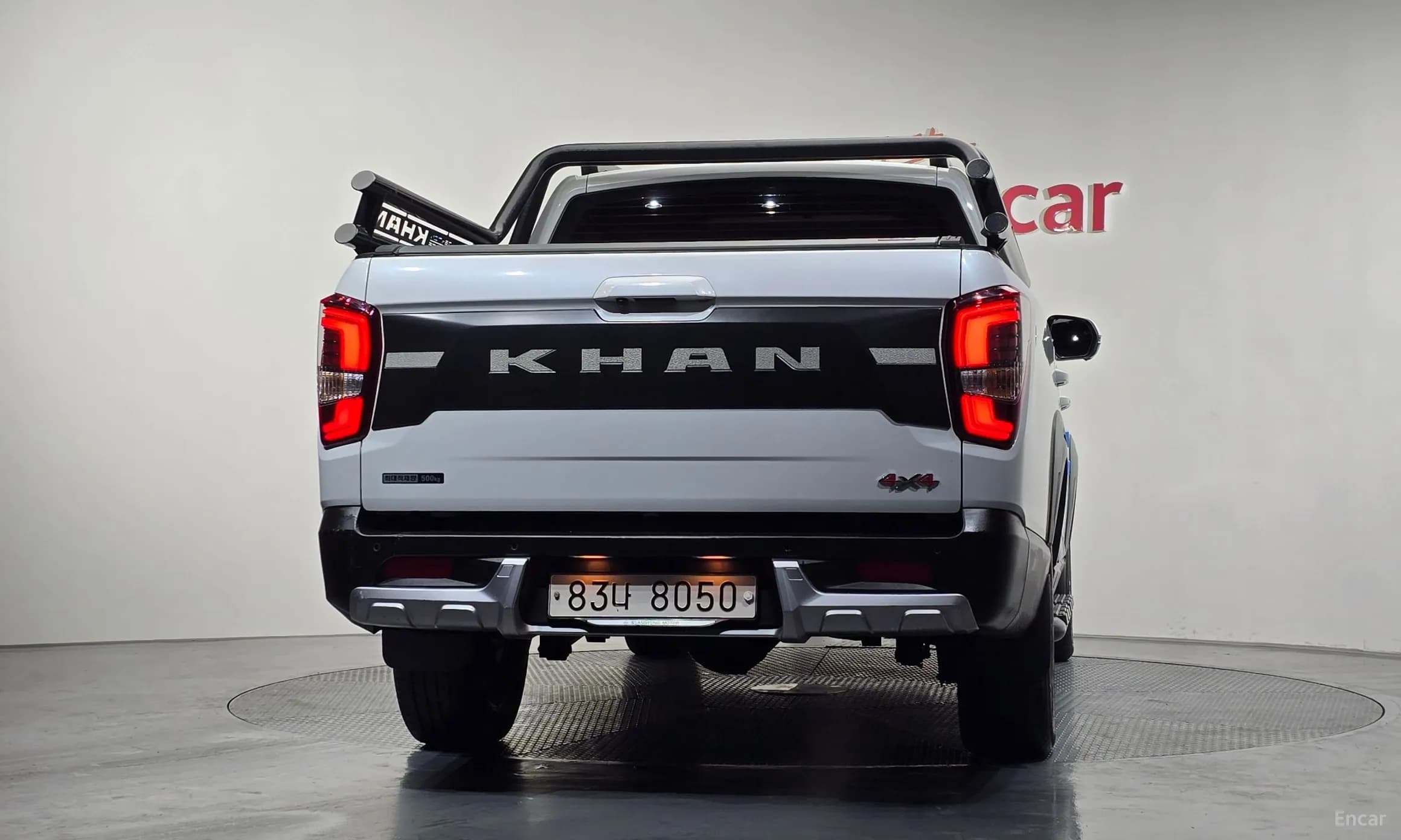 Rexton Sports Khan