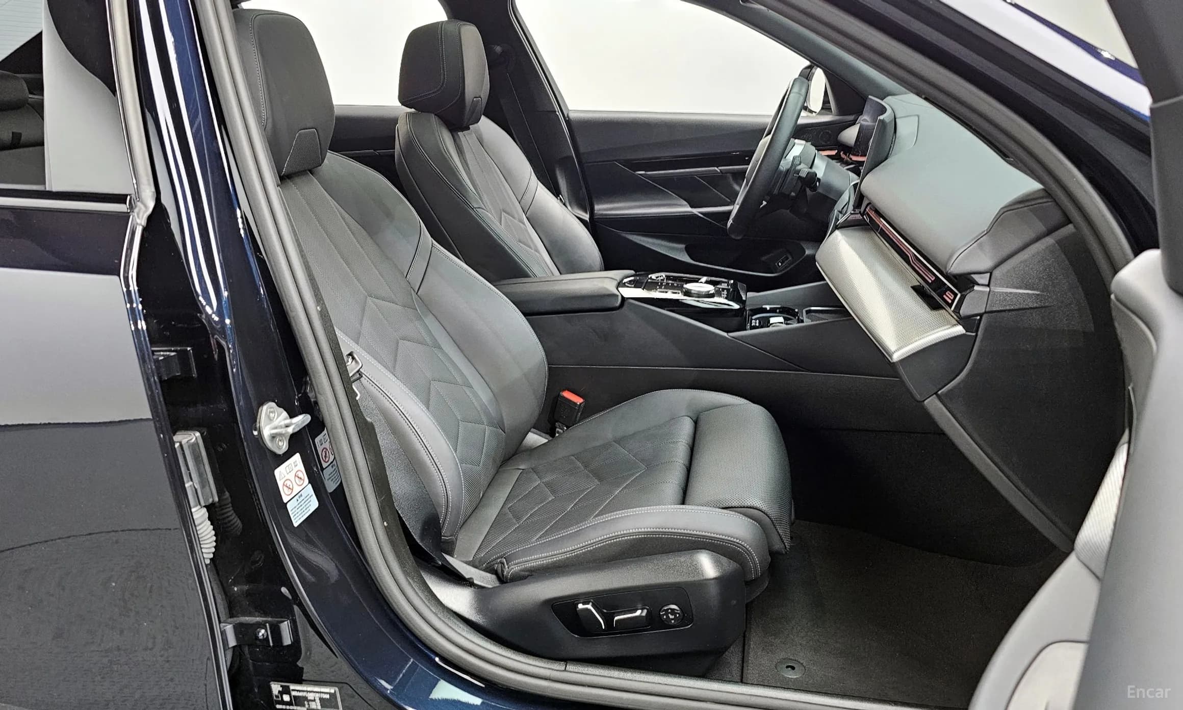 5 Series (G60)