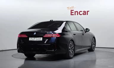 5 Series (G60)