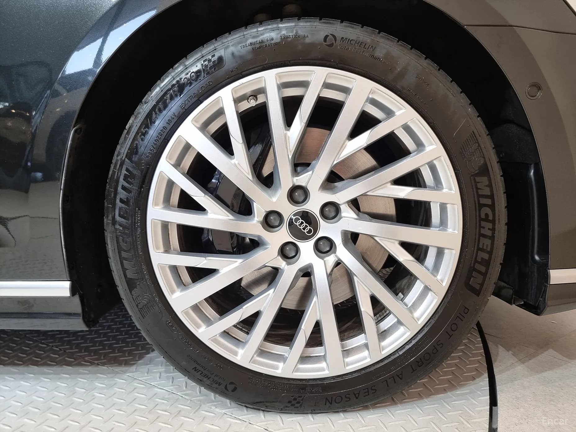 A8 (D5)