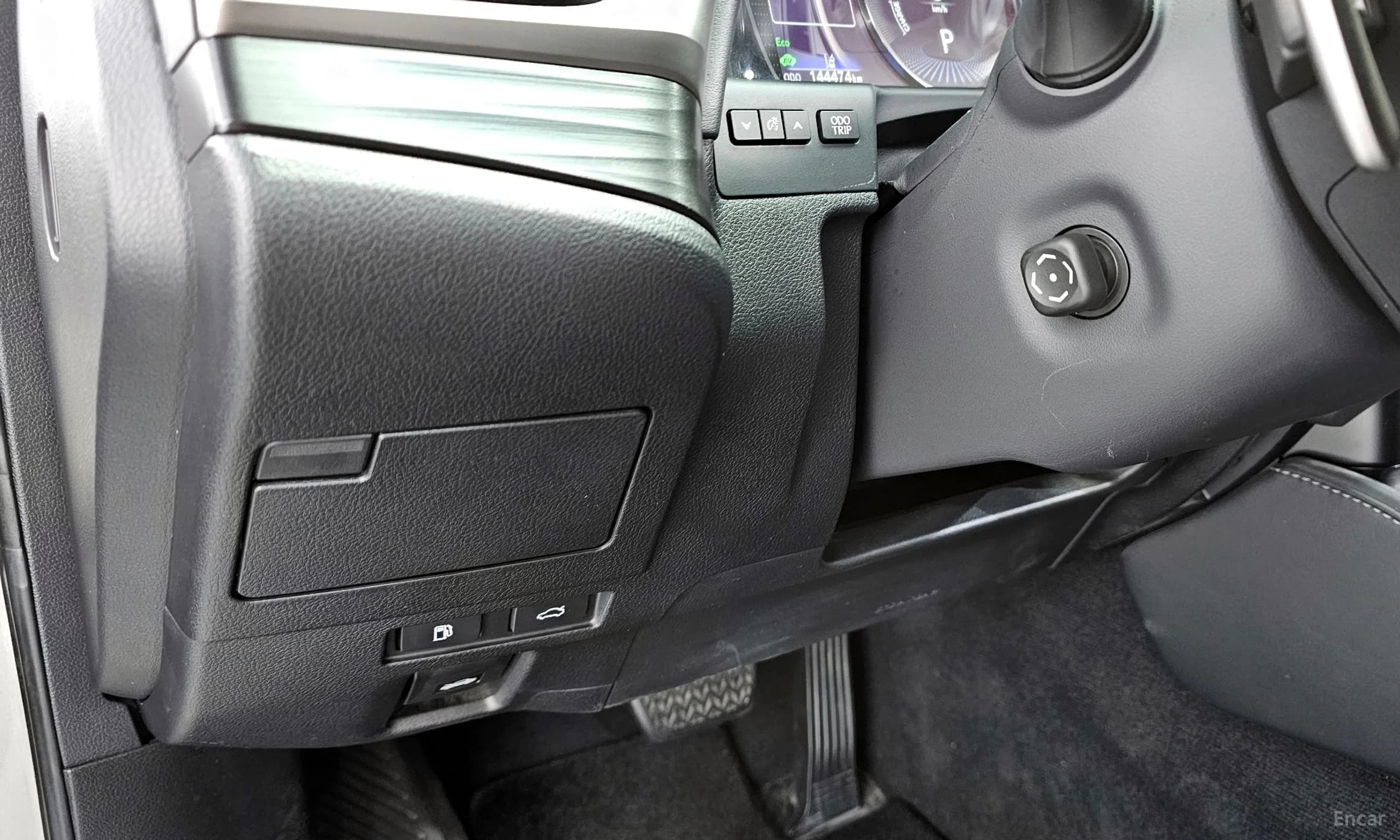 ES300h 7th Generation