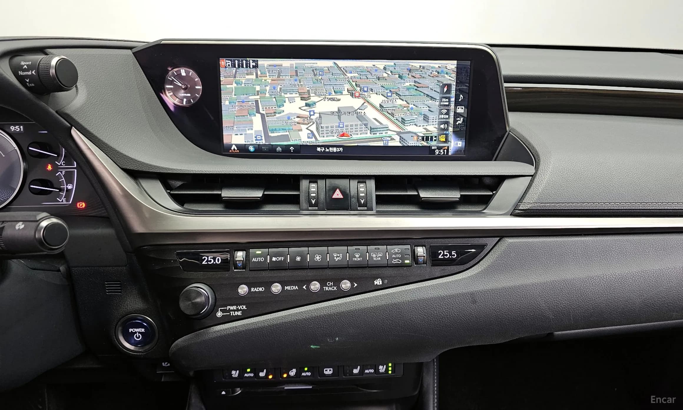 ES300h 7th Generation