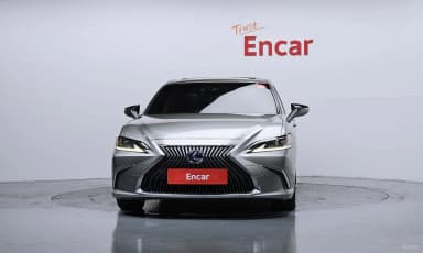 ES300h 7th Generation