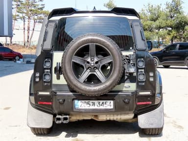 Defender (L663)