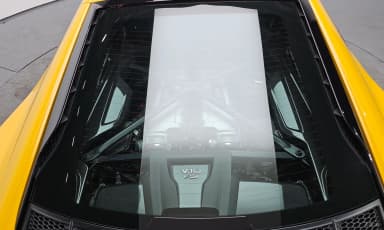 R8 (4S)