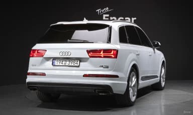 Q7 (4M)