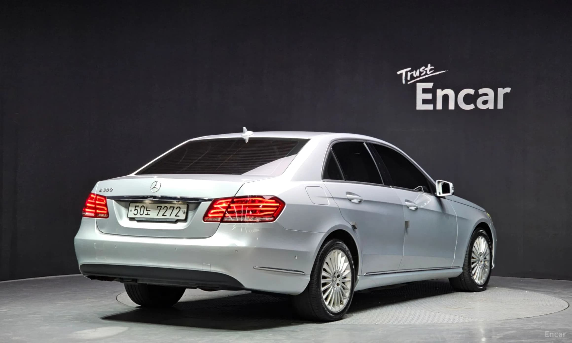 E-Class W212