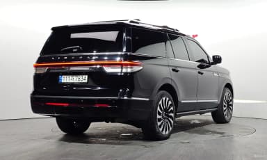 Navigator 4th generation