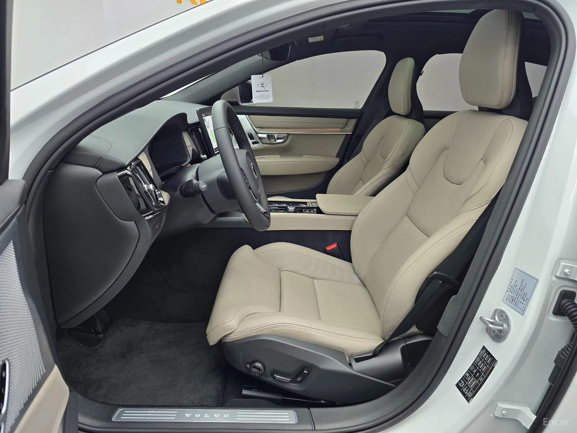 S90