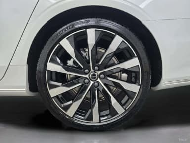 S90