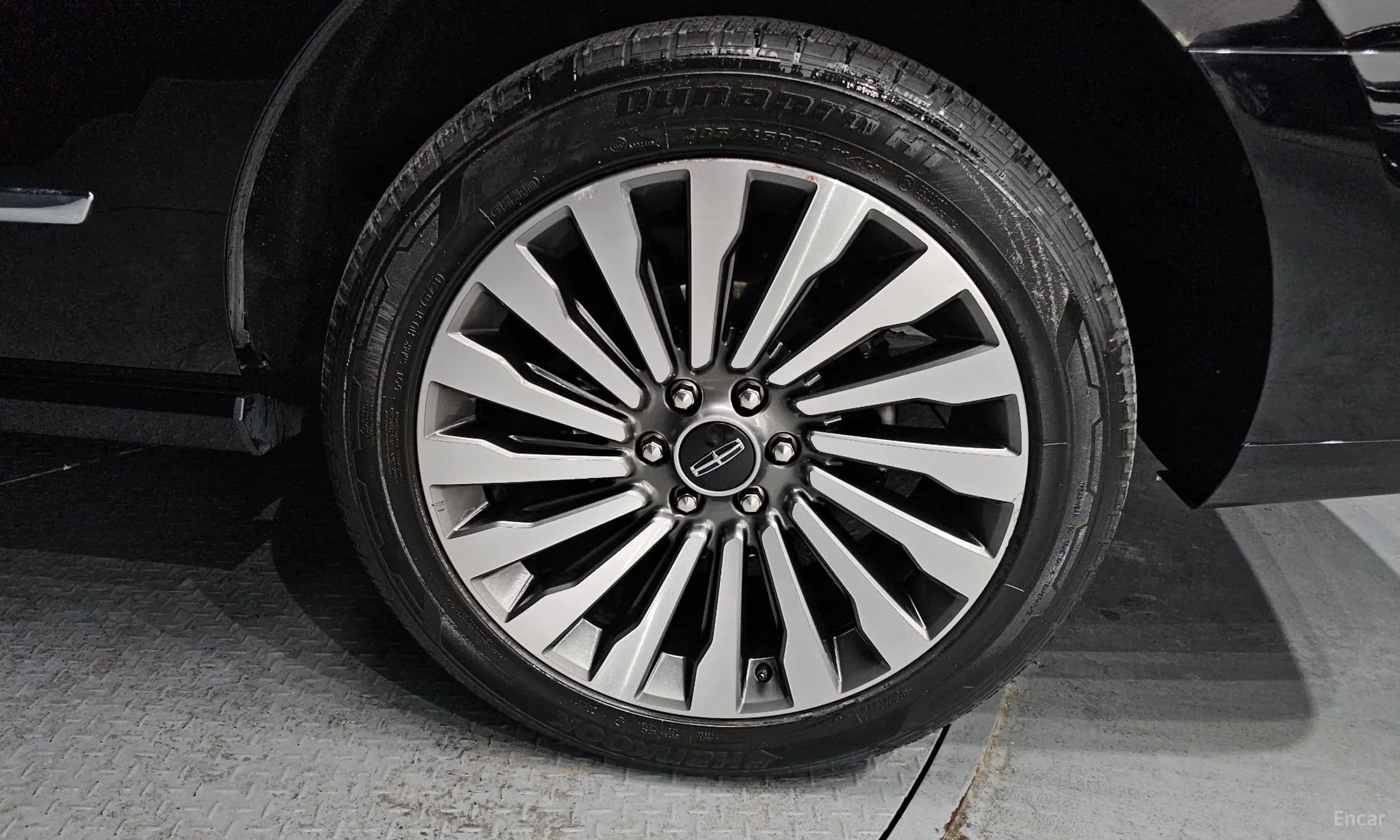 Navigator 4th generation