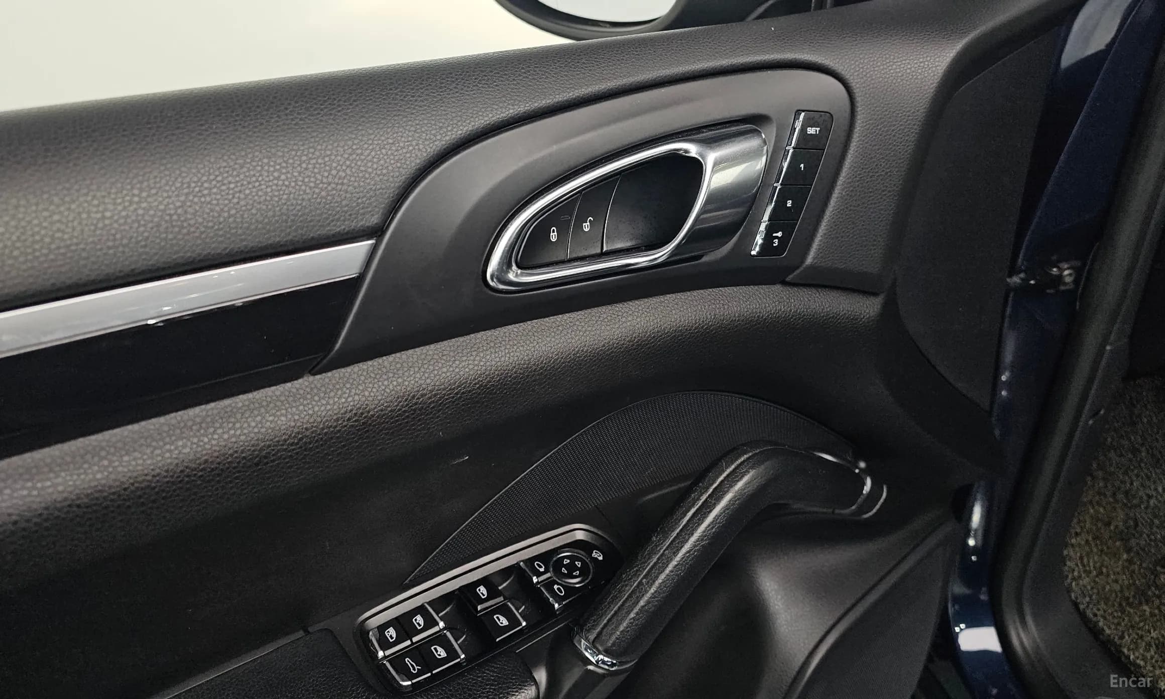 New Cayenne