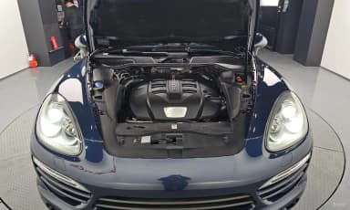 New Cayenne