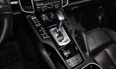 New Cayenne