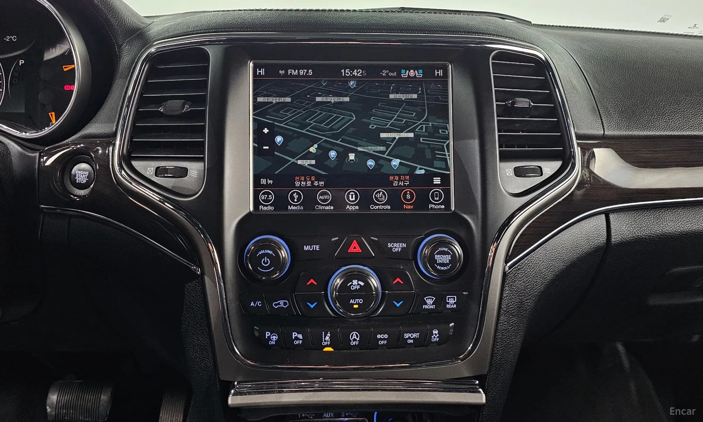 Grand Cherokee