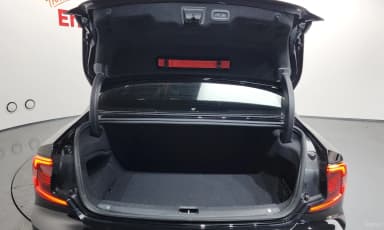 S90