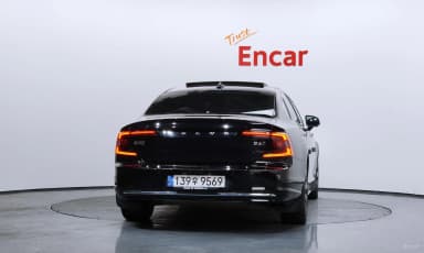 S90