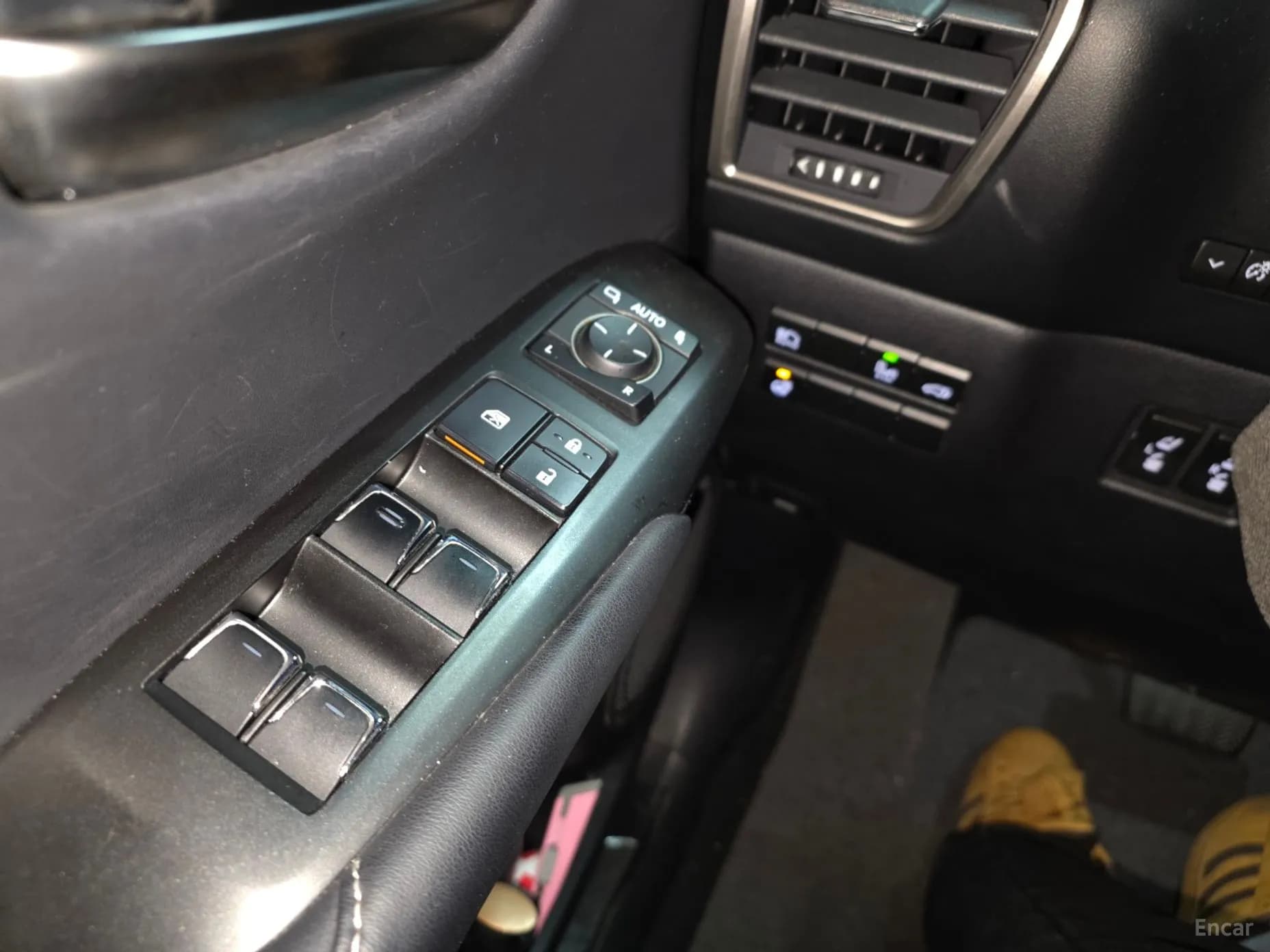 NX300h