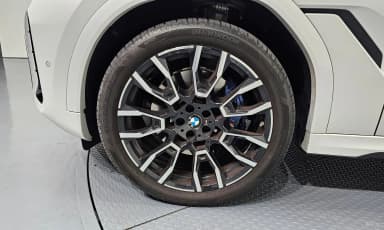 X6 (G06)