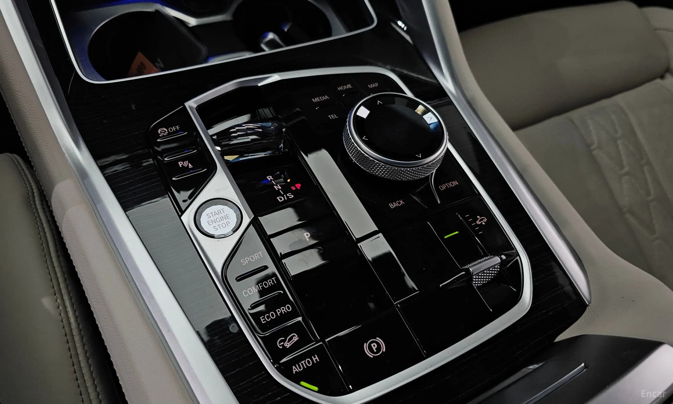X6 (G06)