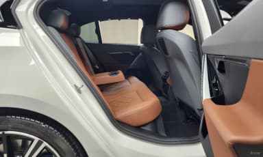 5 Series (G60)