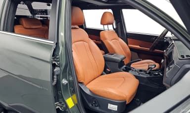 Rexton Sports Khan