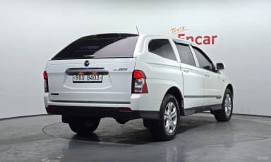 Korando Sports