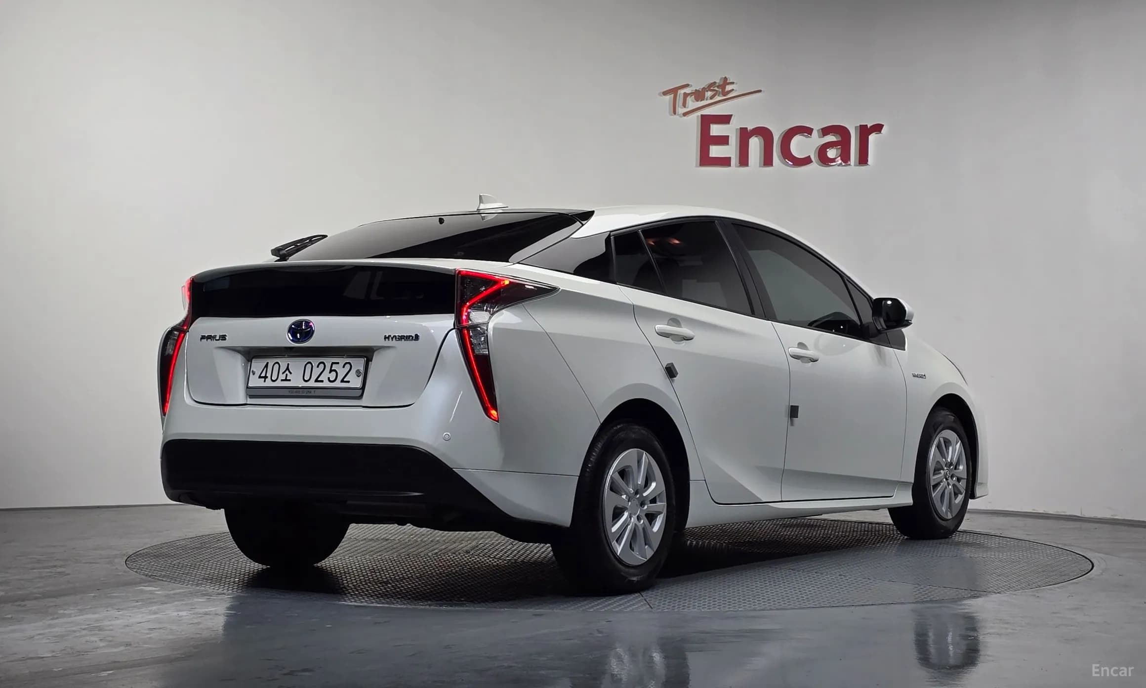 Prius 4th Generation