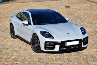 Panamera (976)