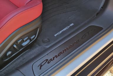 Panamera (976)