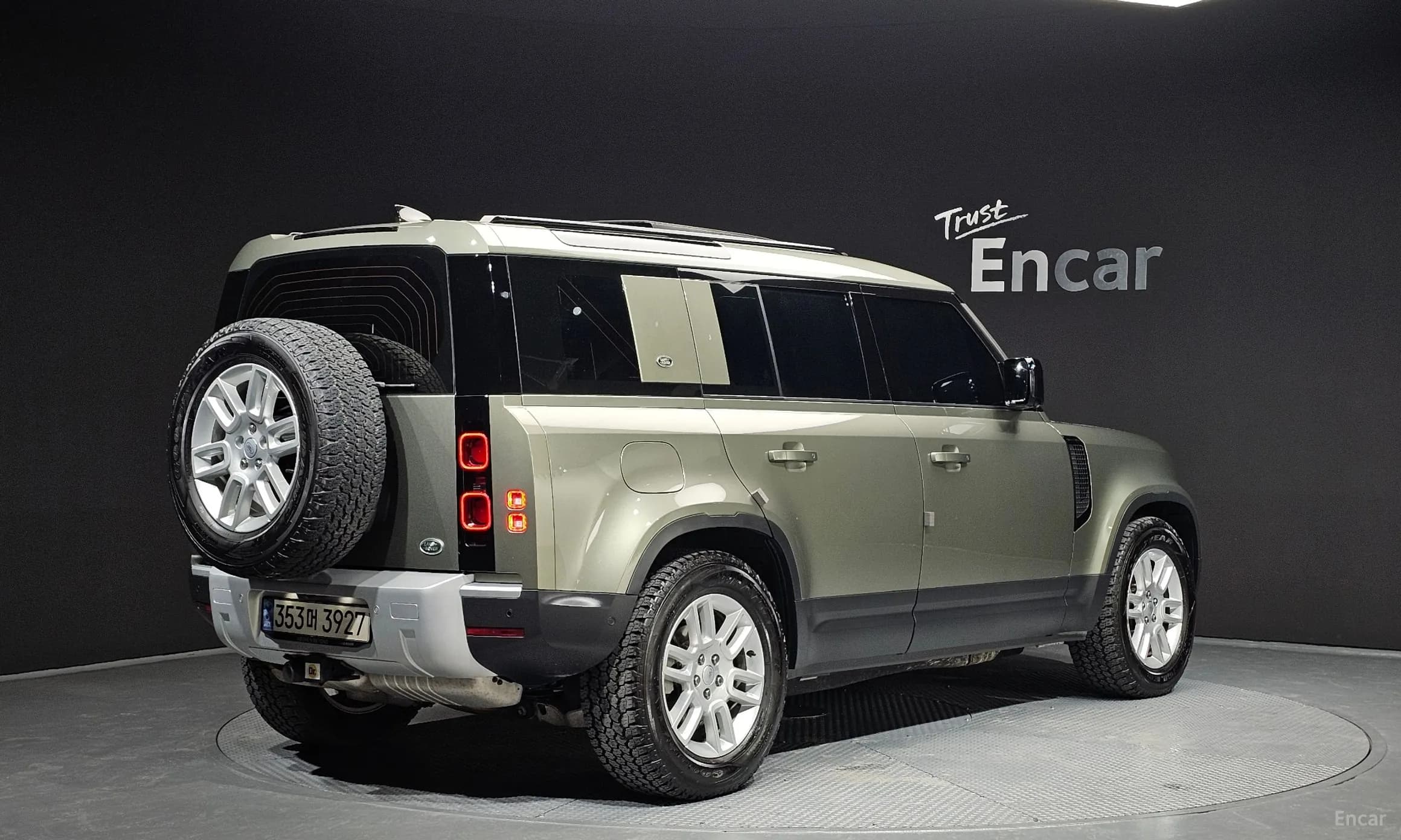 Defender (L663)