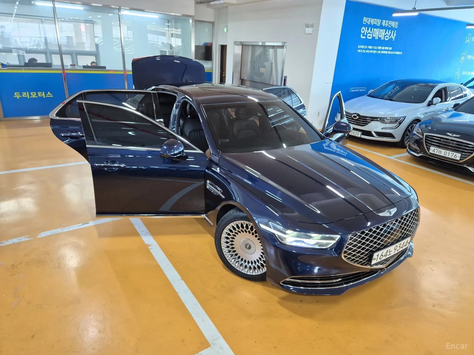 G90