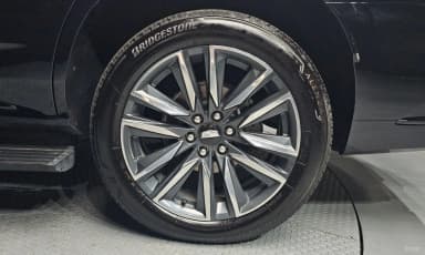 Escalade 5th Generation