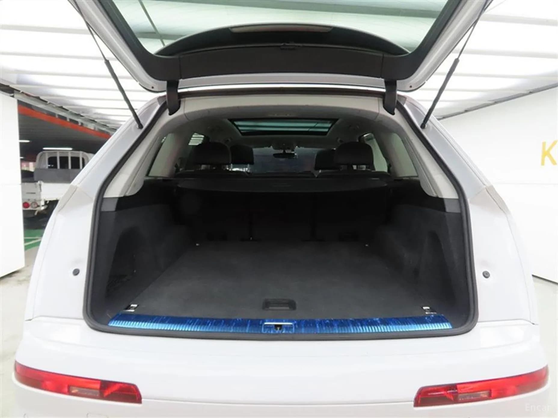 Q7 (4M)