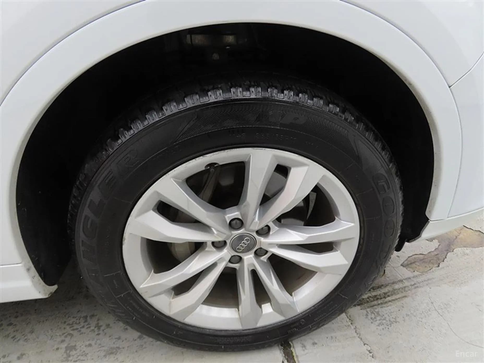 Q7 (4M)