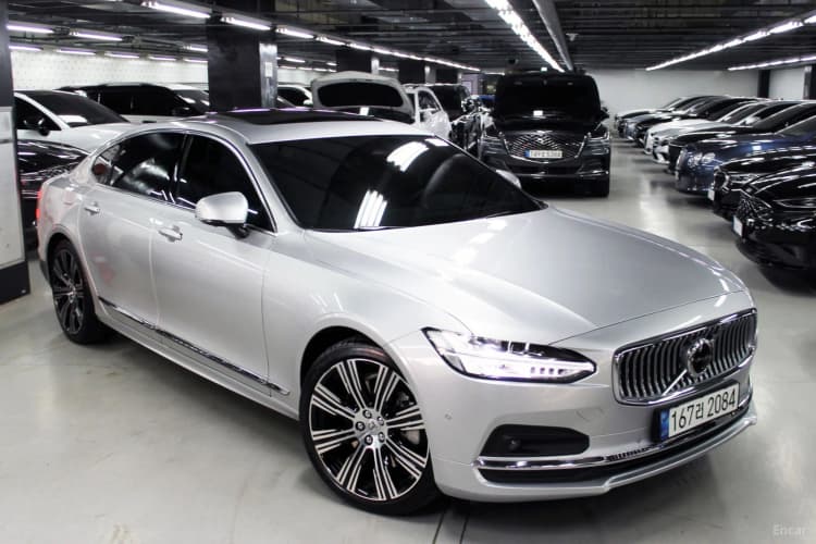 S90