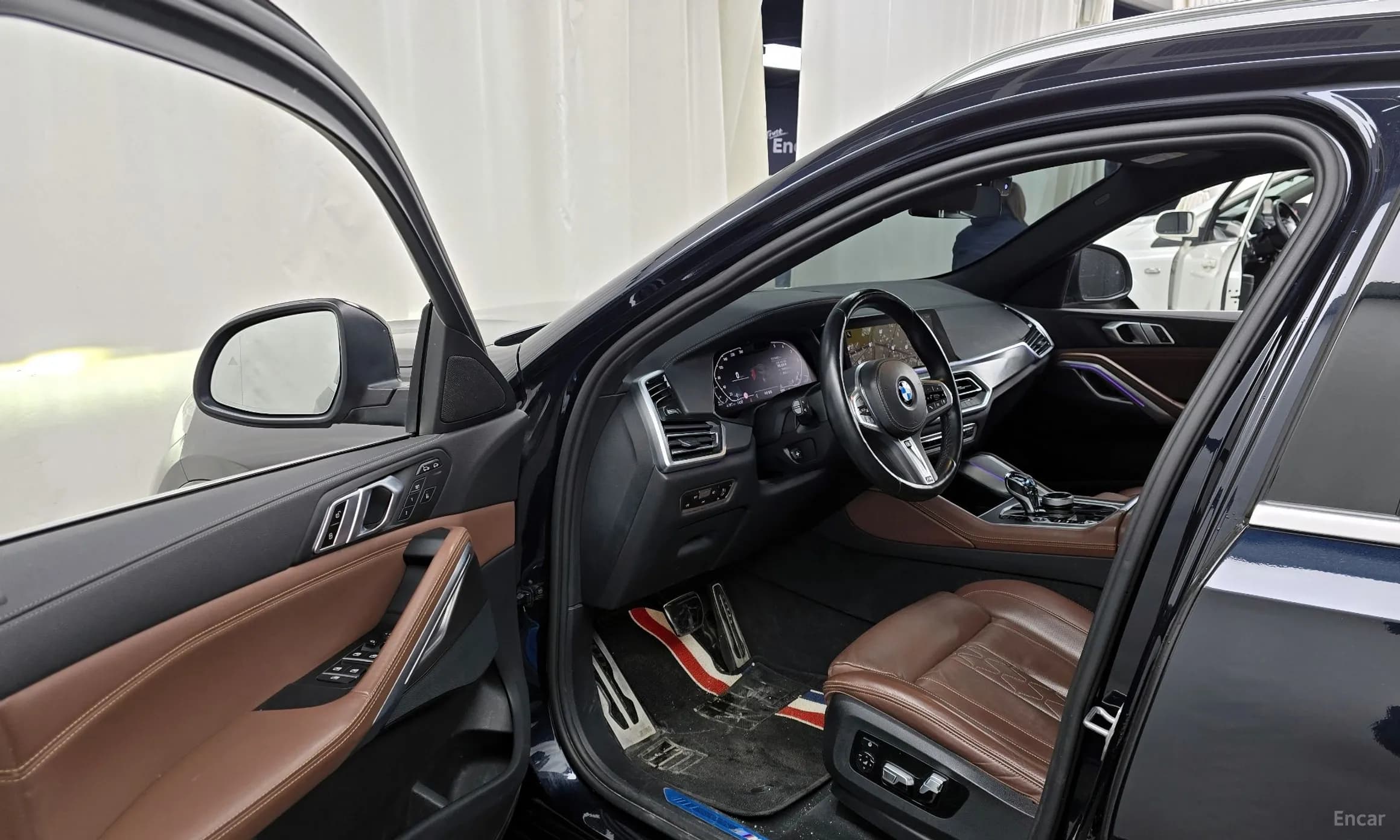 X6 (G06)