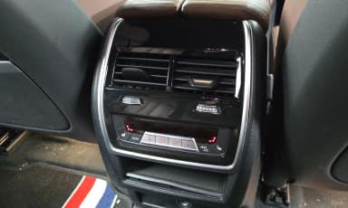 X6 (G06)