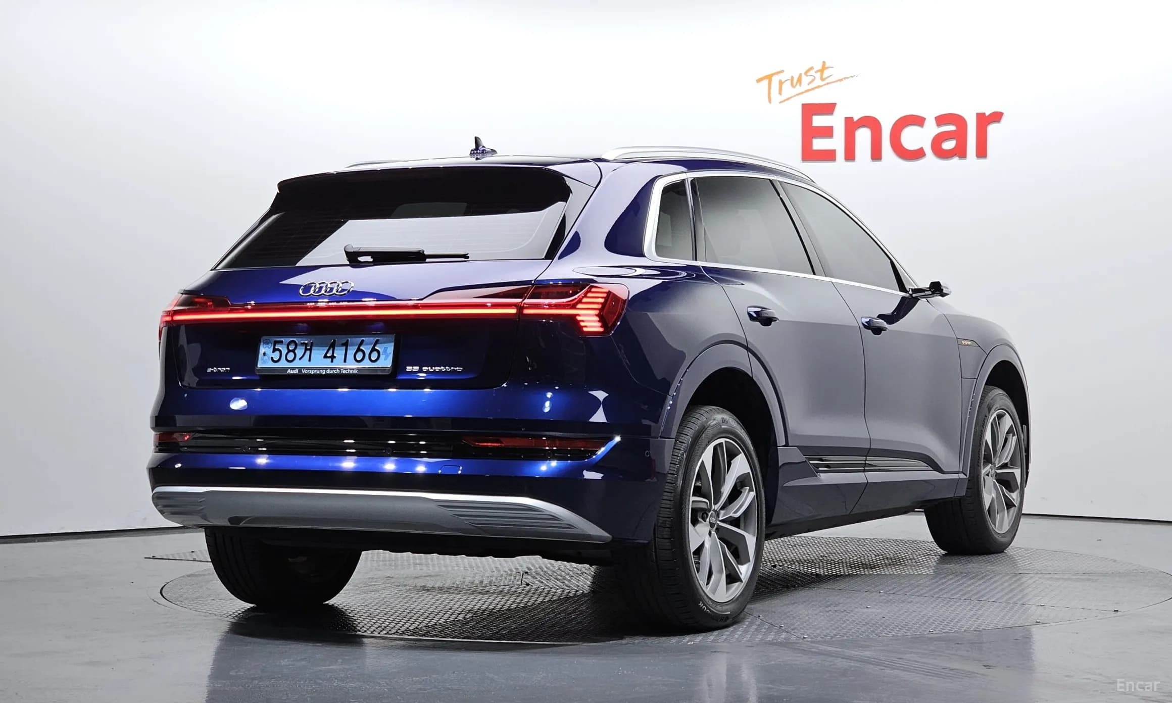 e-tron