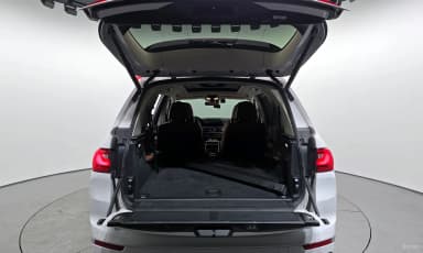 X7 (G07)