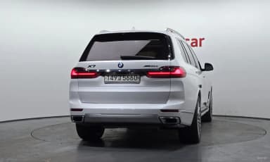 X7 (G07)