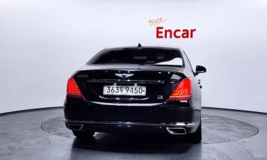 EQ900