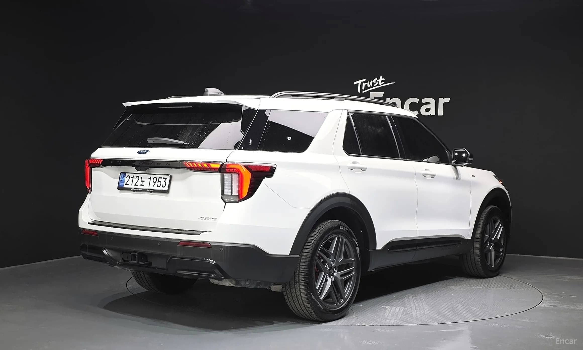 Explorer 6th Generation