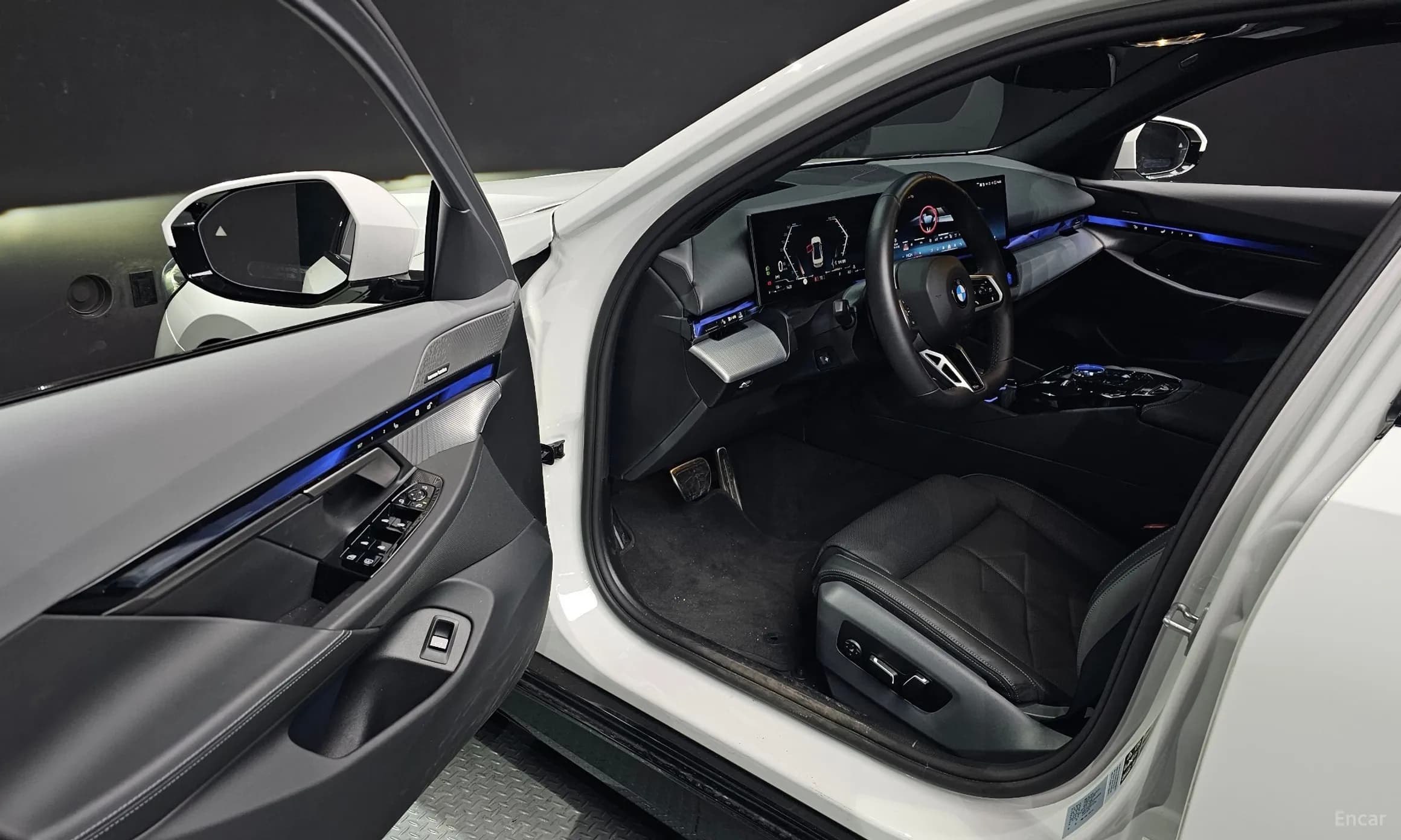 5 Series (G60)